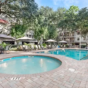 Royal Dunes Hotel